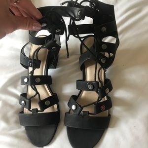 VERA WANG SHOES